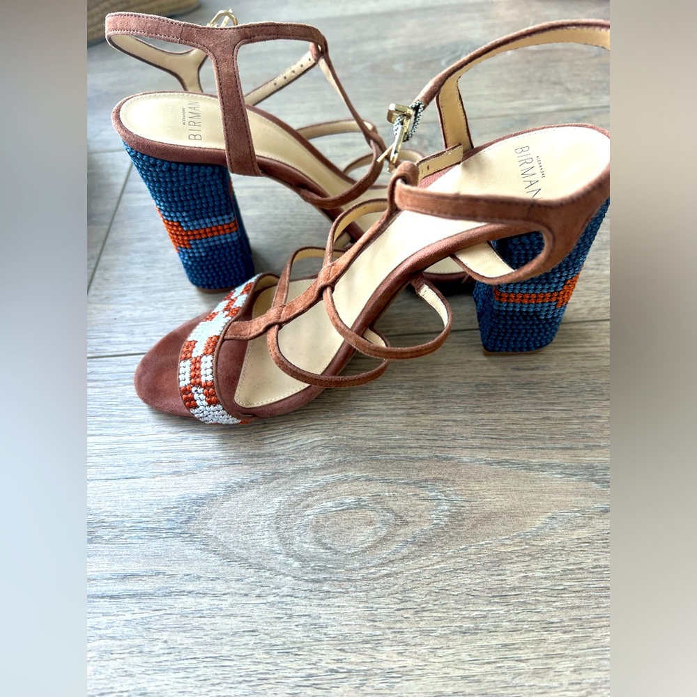 Alexandre Birman embroidered suede heel
